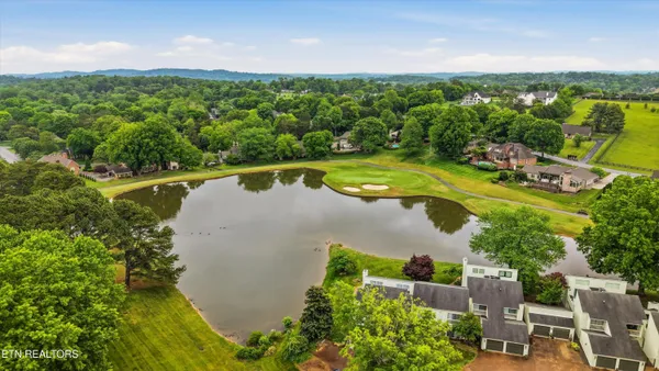 $330,000 | 514 Lost Tree Lane, Knoxville, TN 37934