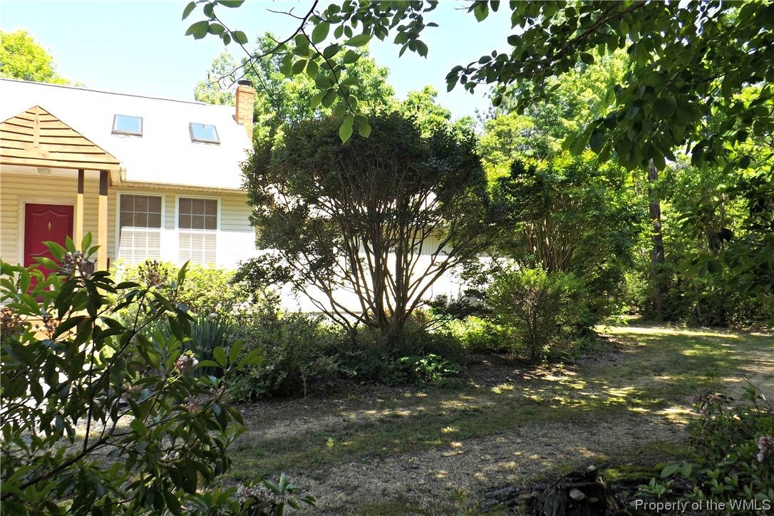 172 Moores Pointe Road Deltaville, VA 23043 - Photo 15 of 43 Gallery Image 15
