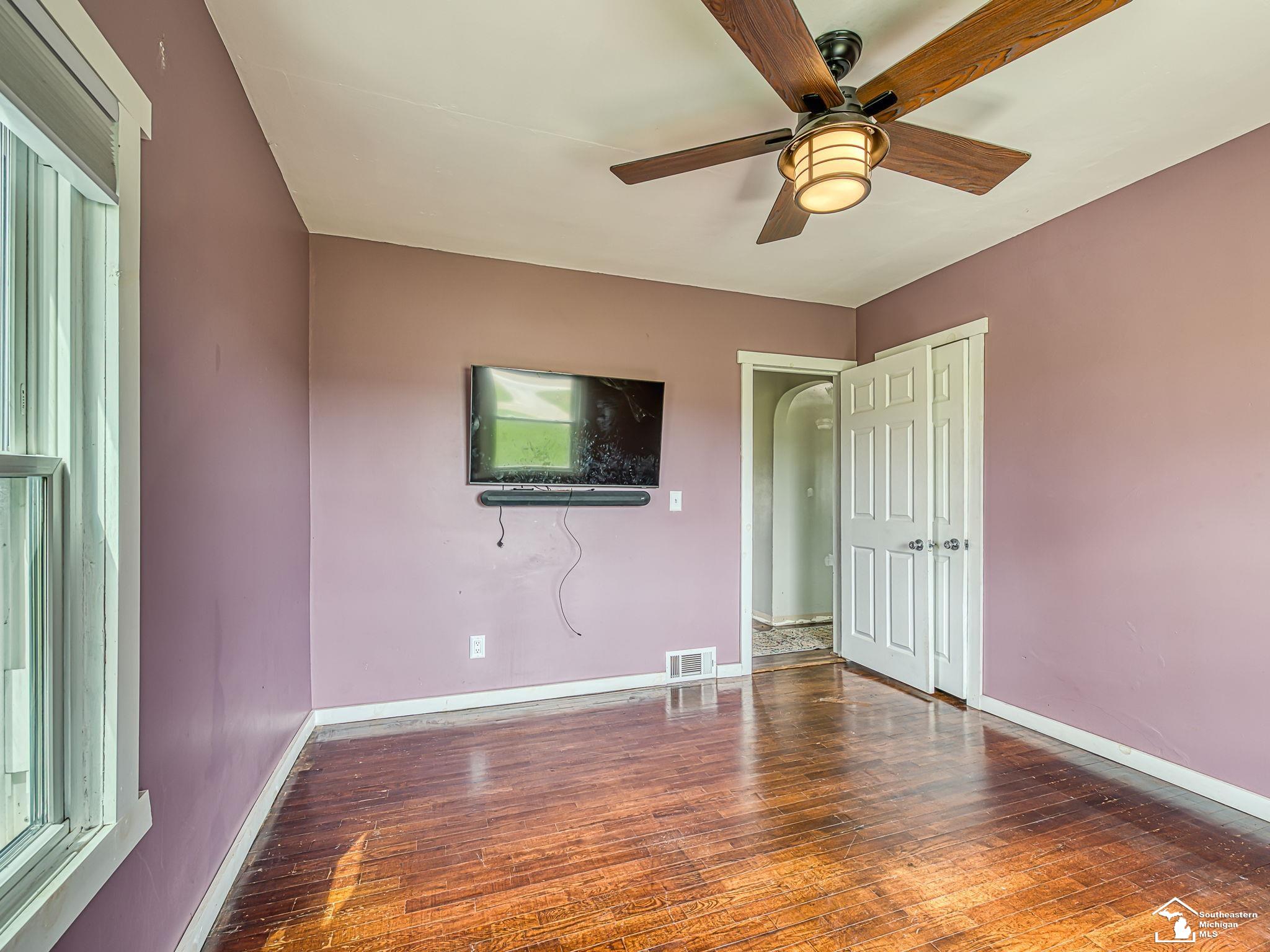 7650 South Custer Road Monroe, MI 48161 - Photo 10 of 34