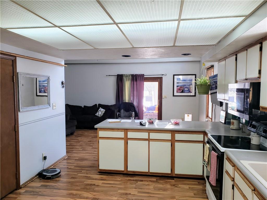 3716 Wicker Road Indianapolis, IN 46217 - Photo 12 of 54 Gallery Image 12