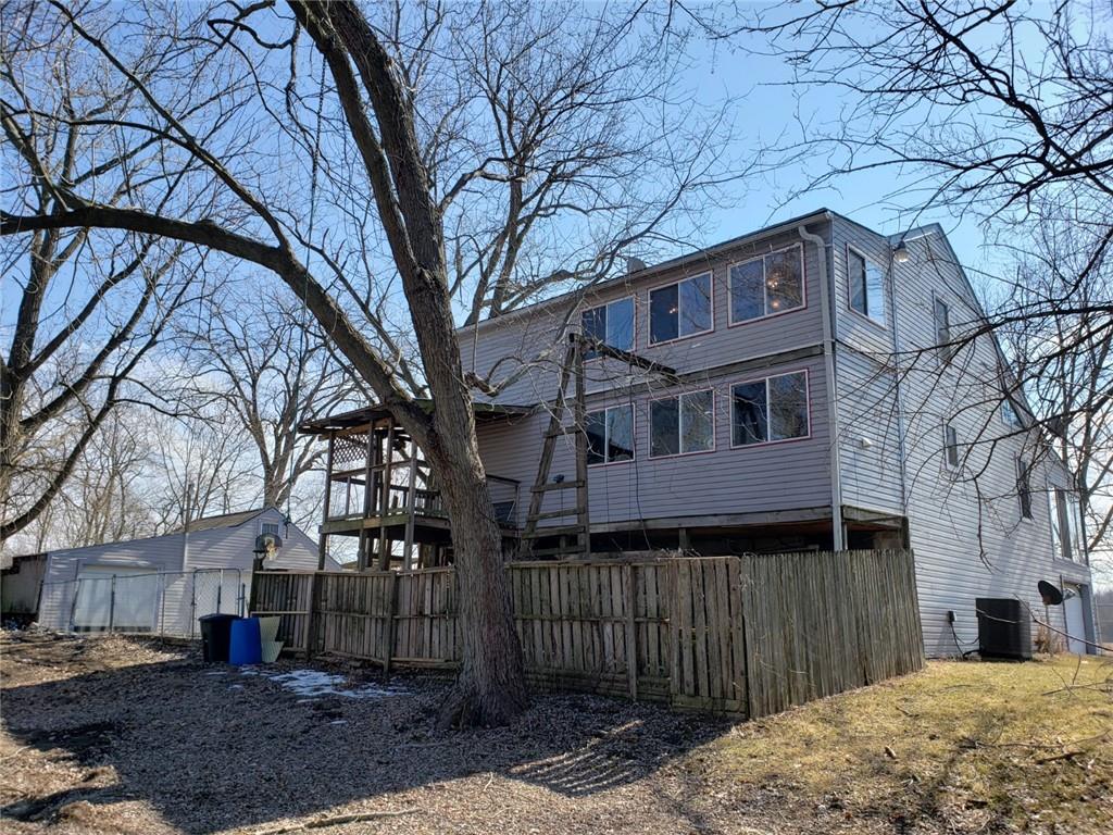 3716 Wicker Road Indianapolis, IN 46217 - Photo 4 of 54 Gallery Image 4