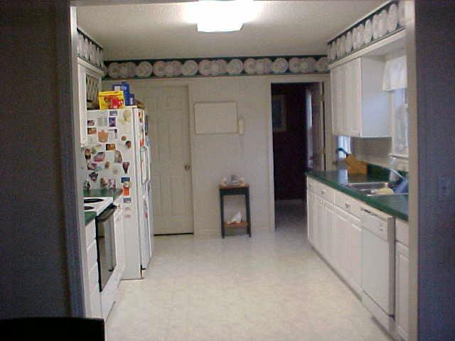 128 Irvine Road Central, SC 29630 - Photo 3 of 4
