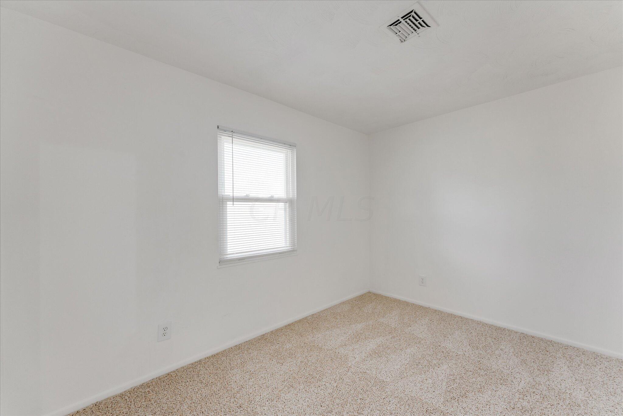1704 Quigley Road Columbus, OH 43227 - Photo 5 of 16 RELAX in all new bedrrom1!