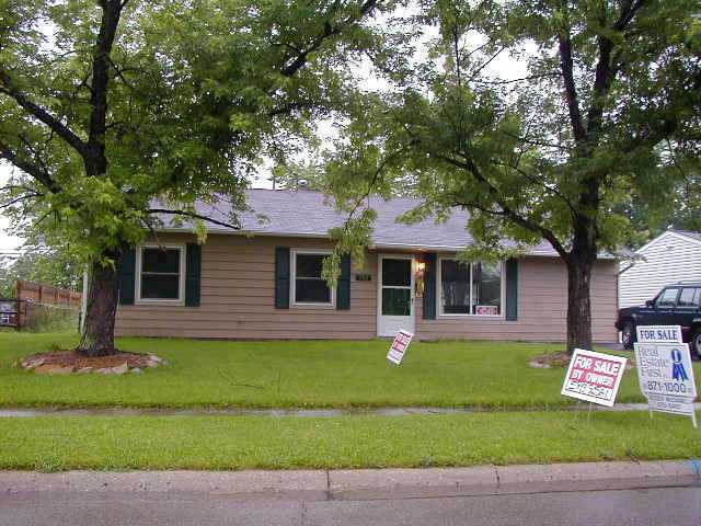 282 Redmond Road Columbus, OH 43228 - Photo 1 of 1 Gallery Image 1