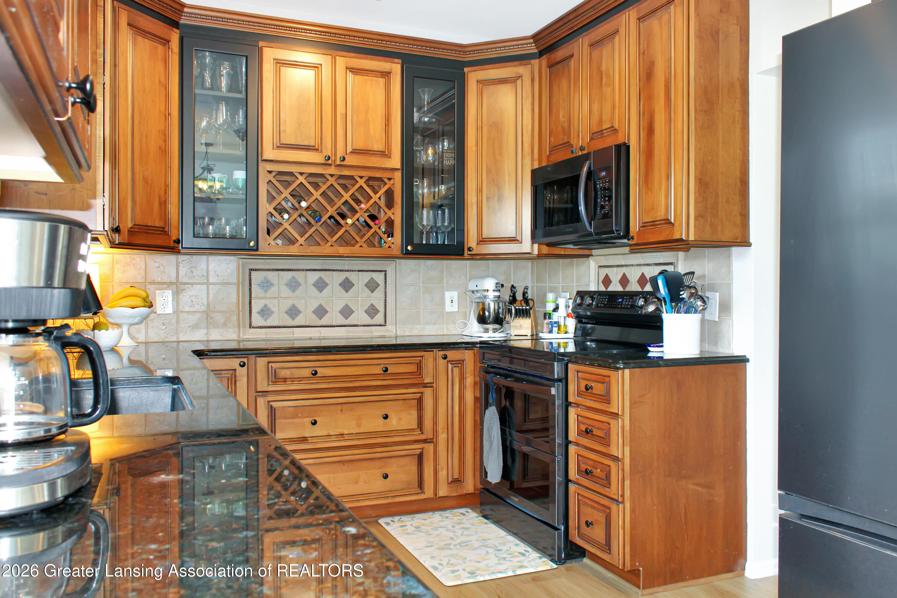 1725 Chelsea Circle Howell, MI 48843 - Photo 18 of 43 Kitchen