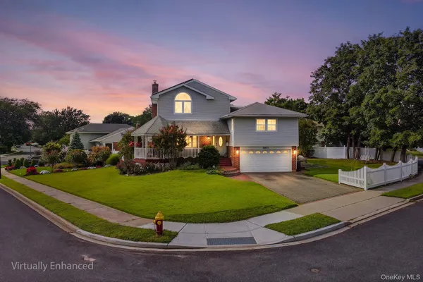 $1,250,000 | 3671 Adele Court, Wantagh, NY 11793