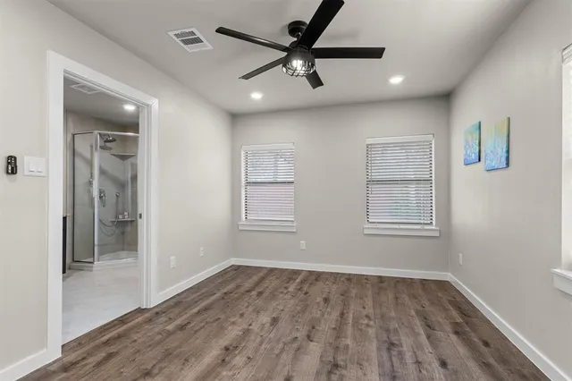 $320,000 | 420 Huntingdon Drive, Irving, TX 75061