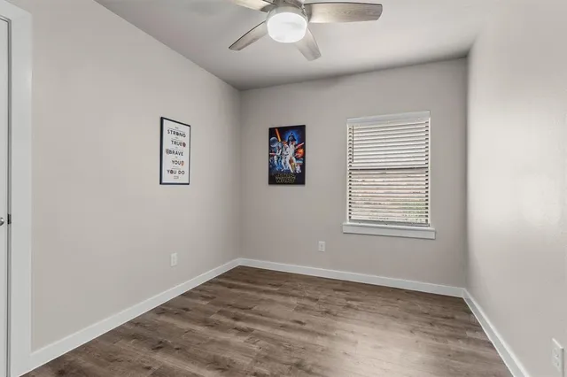 $320,000 | 420 Huntingdon Drive, Irving, TX 75061