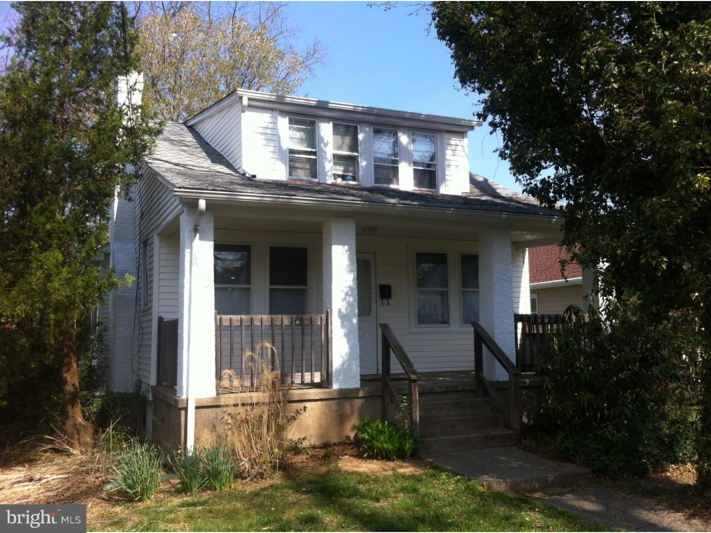 204 Dallas Road Willow Grove, PA 19090 - Photo 3 of 4 Exterior Front
