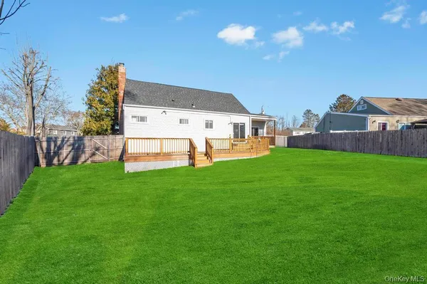 a view of deck with a patio