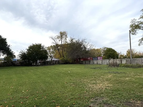 $210,000 | 21924 East Lincoln Highway, Lynwood, IL 60411