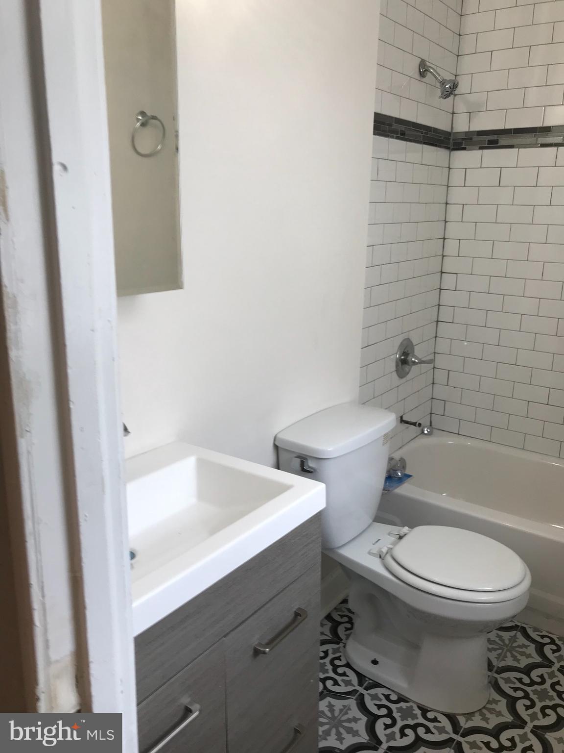 2121 Ruffner Street Philadelphia, PA 19140 - Photo 7 of 11 Gallery Image 7