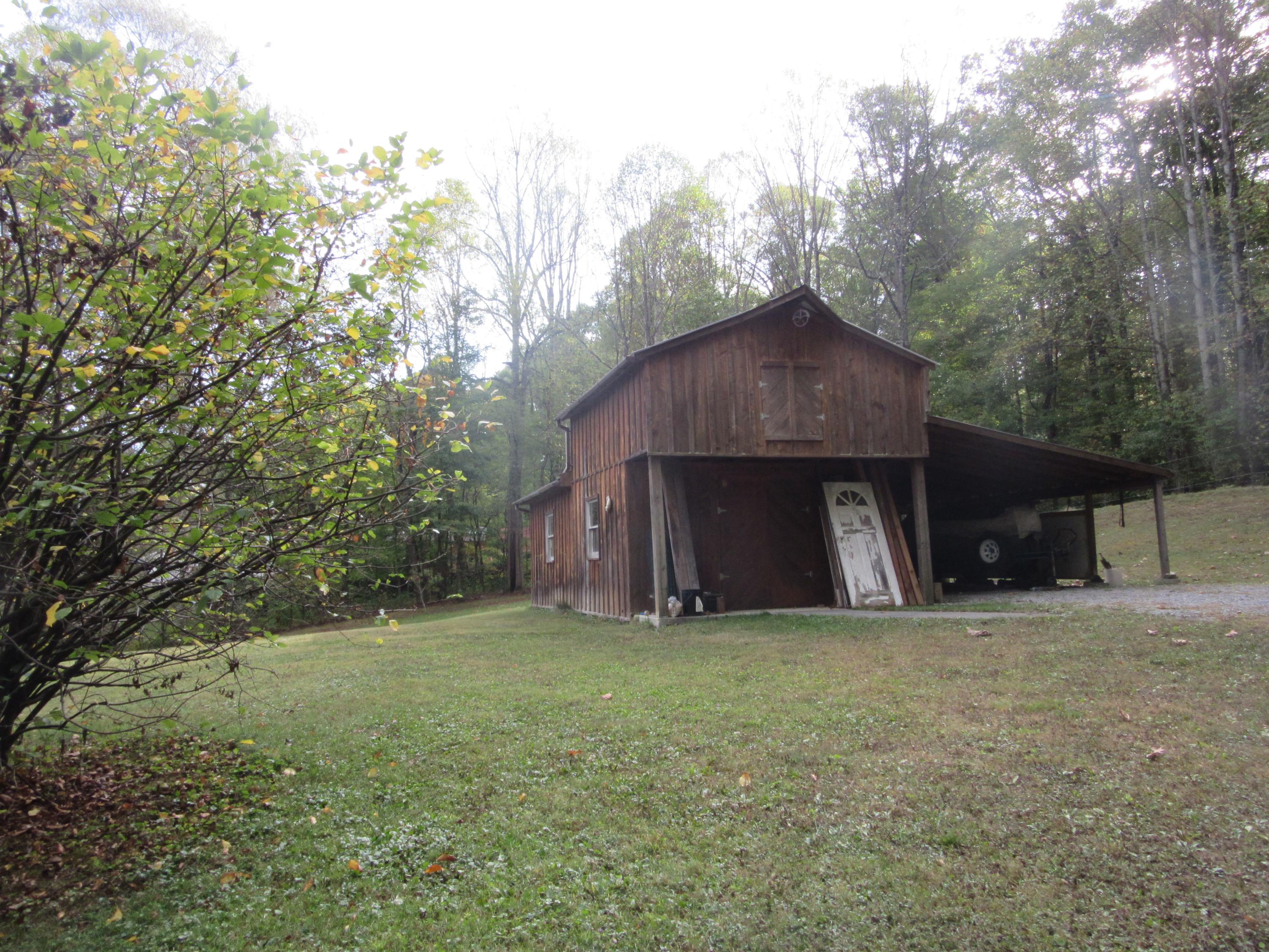 1885 Anjean Road Rupert, WV 25984 - Photo 28 of 31 Gallery Image 28