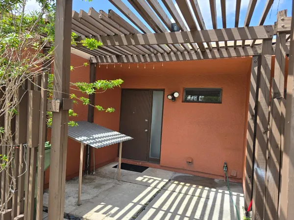 $2,900 | 10343 Greenhouse Road, Pembroke Pines, FL 33026