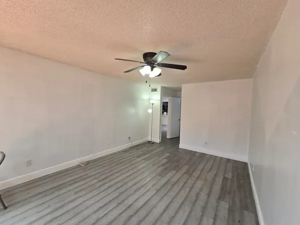 $2,900 | 10343 Greenhouse Road, Pembroke Pines, FL 33026