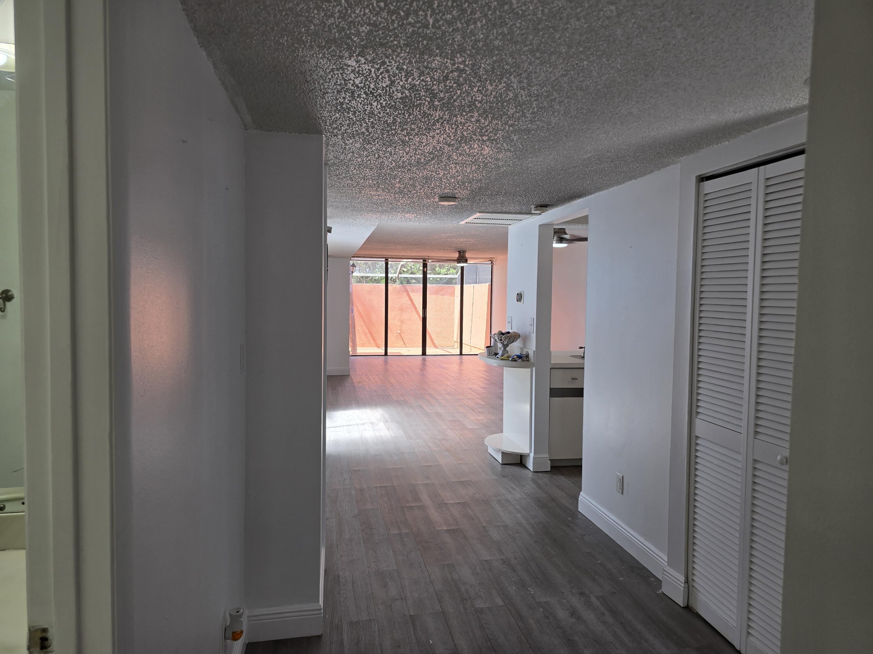 10343 Greenhouse Road Pembroke Pines, FL 33026 - Photo 30 of 42 1000051930