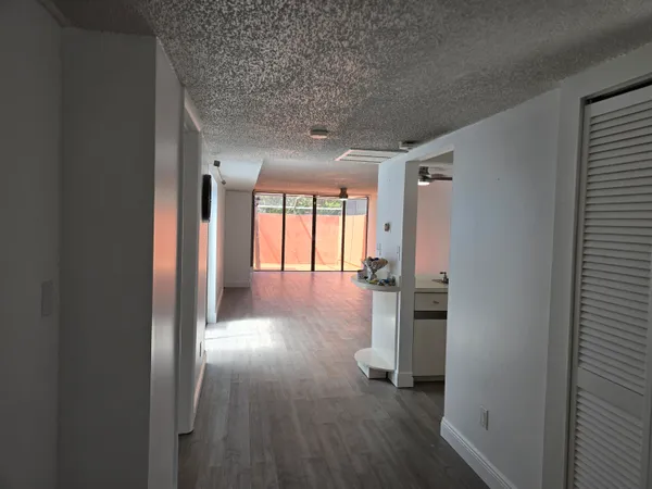 $2,900 | 10343 Greenhouse Road, Pembroke Pines, FL 33026