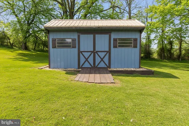 $940,000 | 19850 Cool Hollow Road, Hagerstown, MD 21740