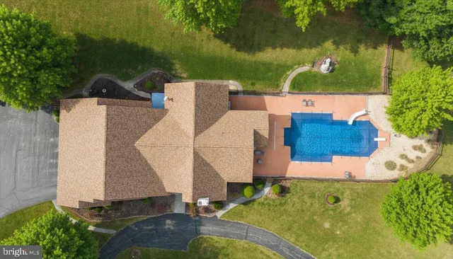 $940,000 | 19850 Cool Hollow Road, Hagerstown, MD 21740