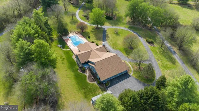 $940,000 | 19850 Cool Hollow Road, Hagerstown, MD 21740