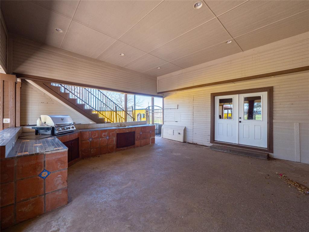 7321 North State Highway Blue Ridge, TX 75424 - Photo 28 of 30 a view of an empty room with window