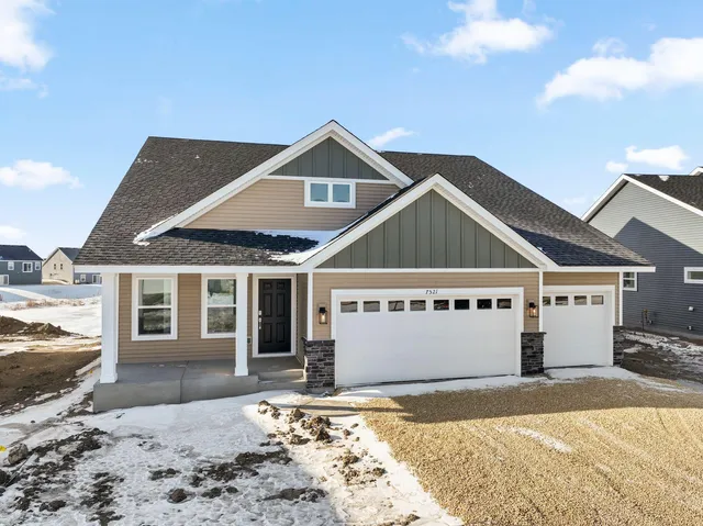 $479,245 | 7521 Lotus Lane, Lino Lakes, MN 55038