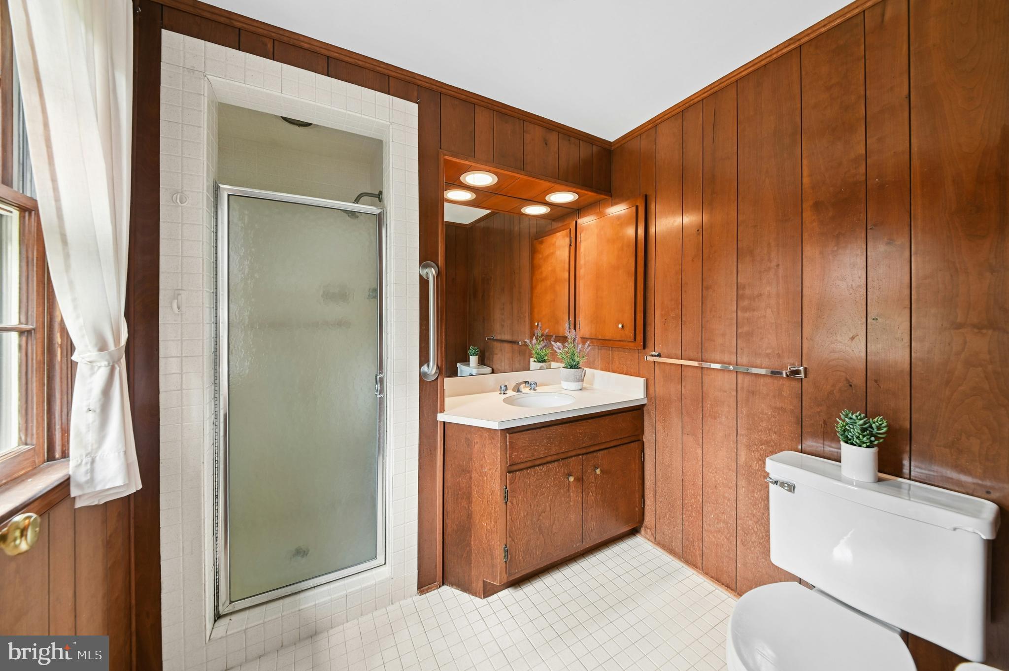 1501 Colesville Road Bethlehem, PA 18015 - Photo 22 of 37