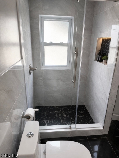 1023 Adams Avenue Union, NJ 07083 - Photo 3 of 4
