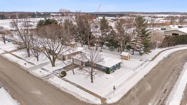 $425,000 | 190 South Oak Street, Oregon, WI 53575