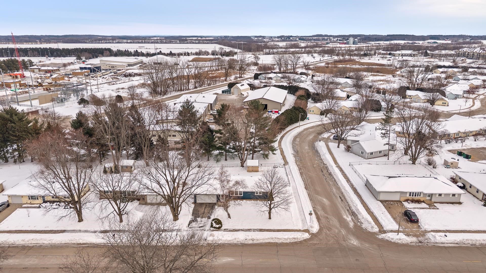 190 South Oak Street Oregon, WI 53575 - Photo 14 of 56