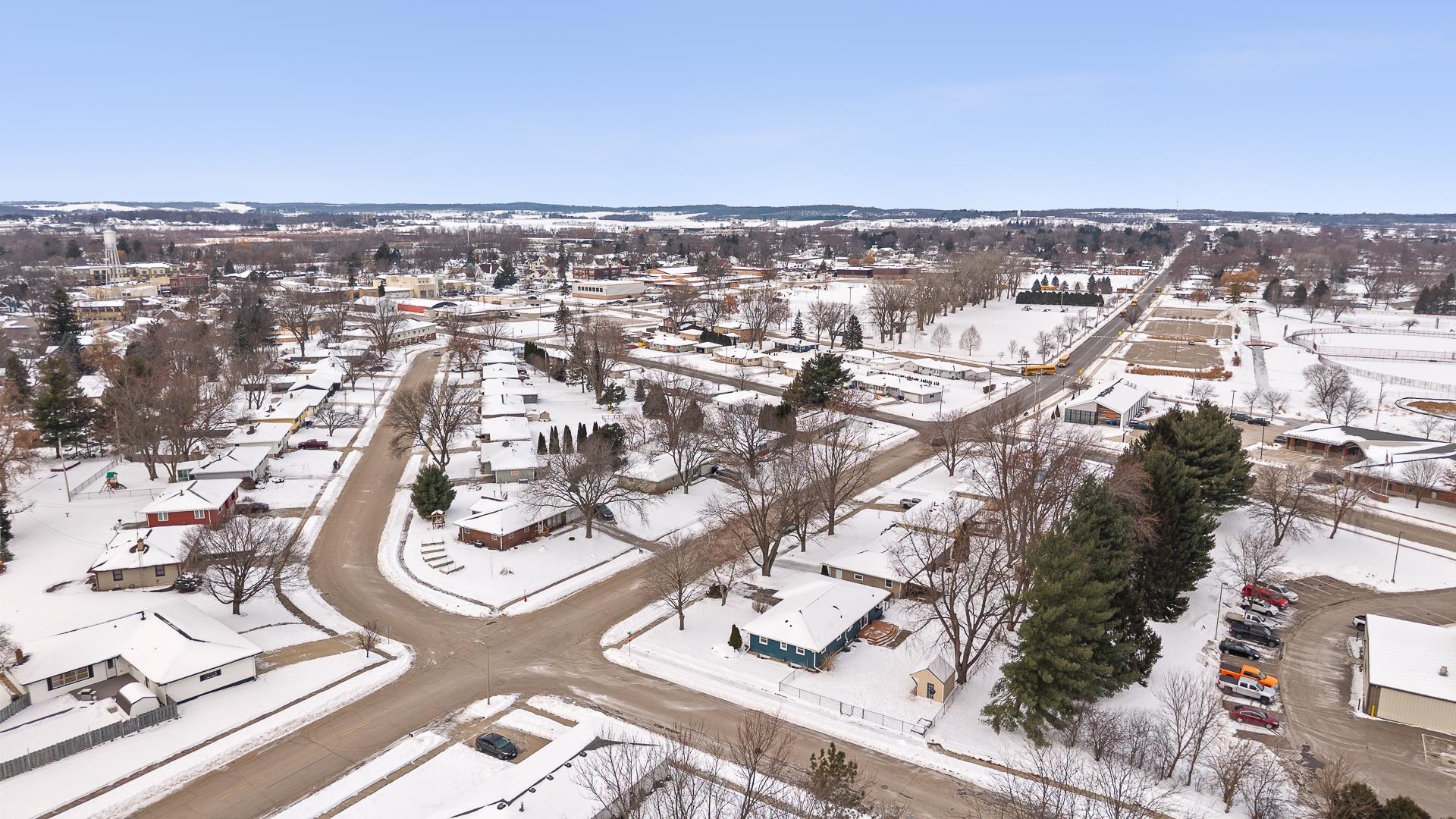 190 South Oak Street Oregon, WI 53575 - Photo 16 of 56