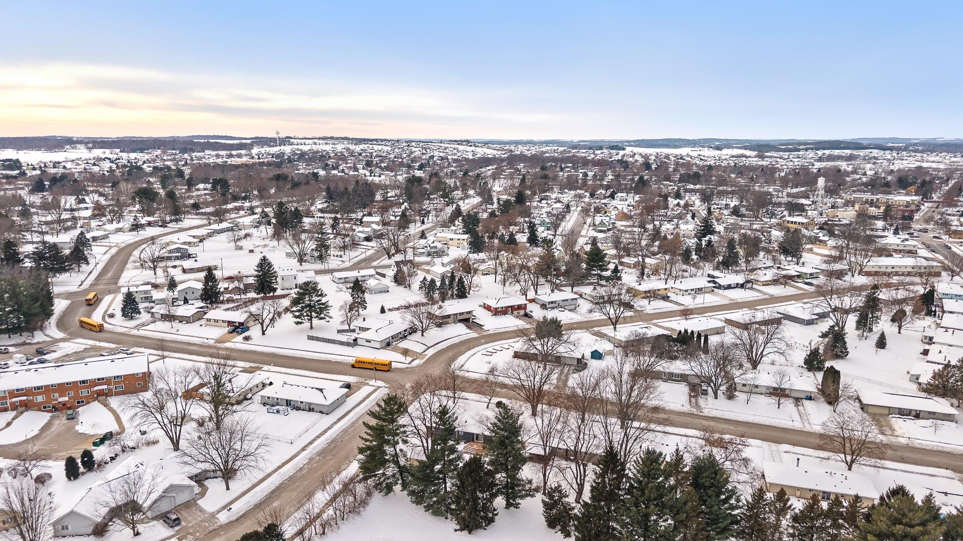 190 South Oak Street Oregon, WI 53575 - Photo 17 of 56