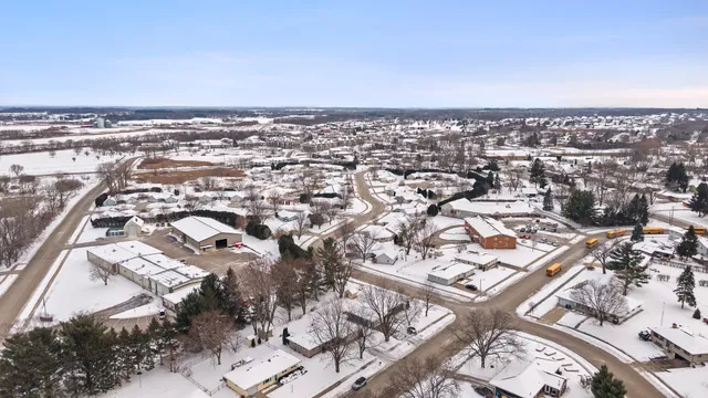 $425,000 | 190 South Oak Street, Oregon, WI 53575