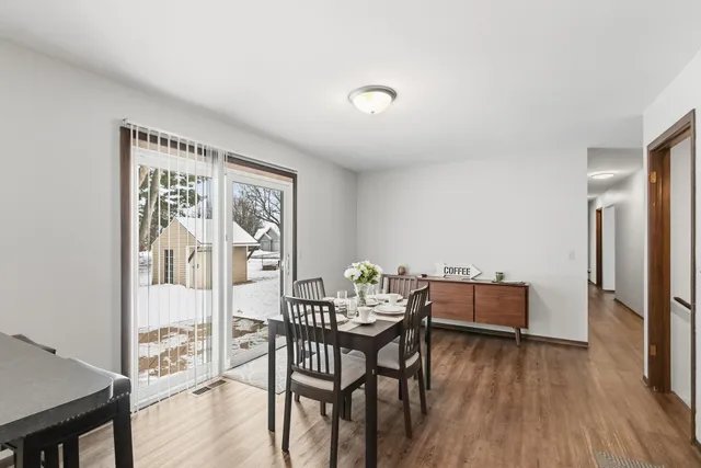 $425,000 | 190 South Oak Street, Oregon, WI 53575