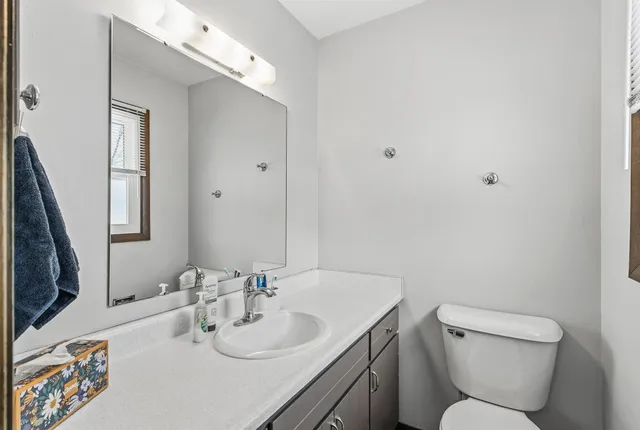 $425,000 | 190 South Oak Street, Oregon, WI 53575