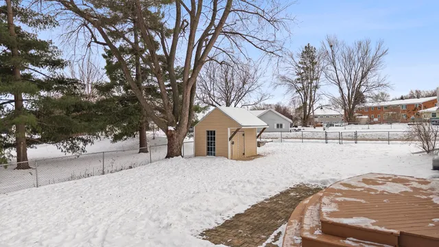 $425,000 | 190 South Oak Street, Oregon, WI 53575