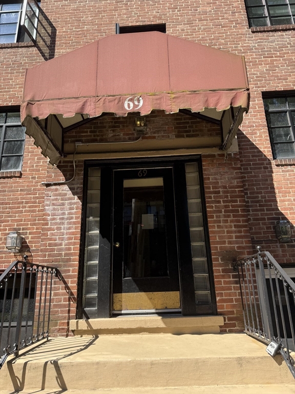 69 Strathmore Road, Unit 6 Boston, MA 02135 - Photo 11 of 12