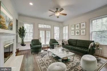 $1,625,000 | 1 Town Gate Court, Bethesda, MD 20817