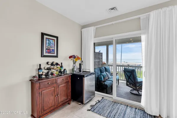 $3,400 | 209 Beach Front, Unit 1, Manasquan, NJ 08736