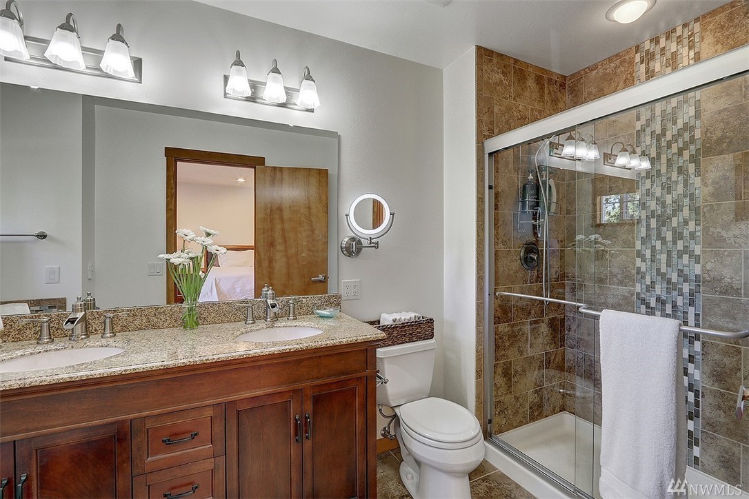 4818 151st Street Southwest Edmonds, WA 98026 - Photo 16 of 22 Gallery Image 16