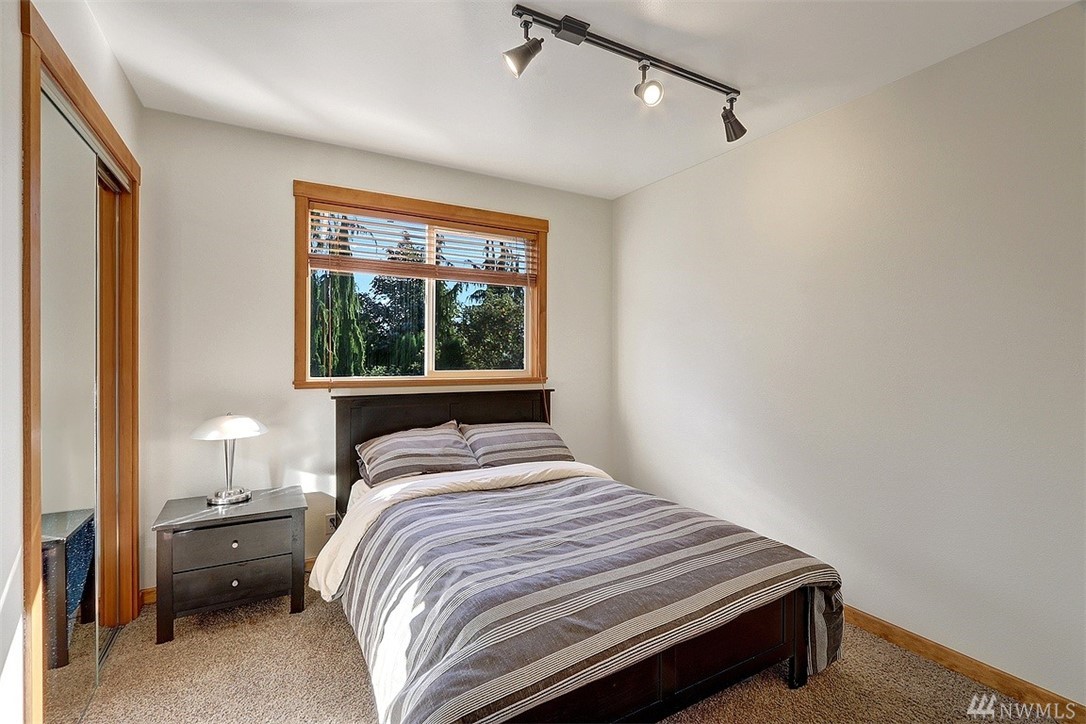 4818 151st Street Southwest Edmonds, WA 98026 - Photo 21 of 22 Gallery Image 21