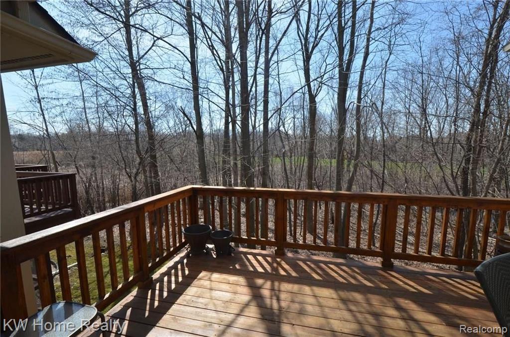 30877 Jasper Ridge Novi, MI 48377 - Photo 3 of 21