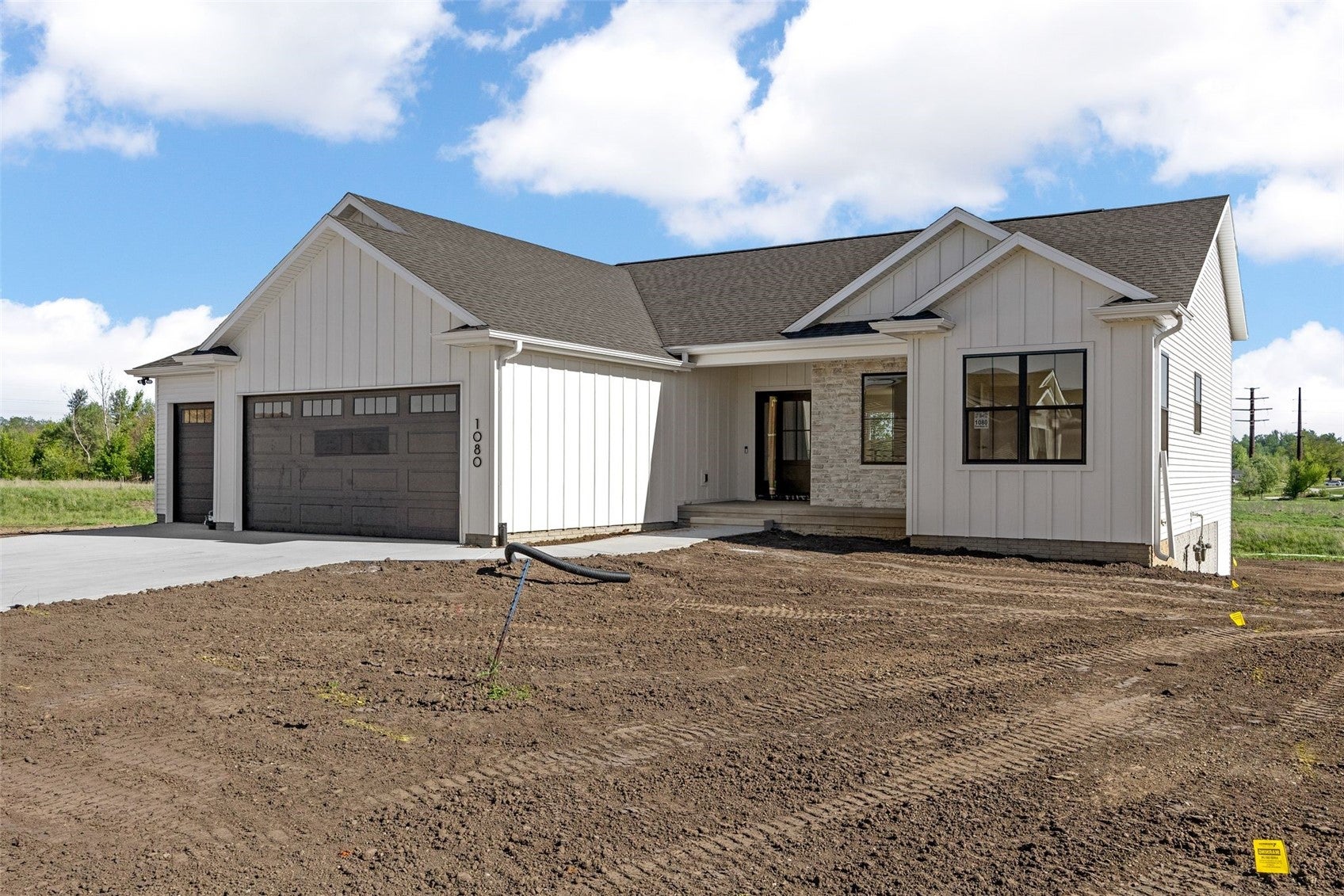 1943 Royal Oak Rdg Road Marion, IA 52302 - Photo 1 of 21 Gallery Image 1