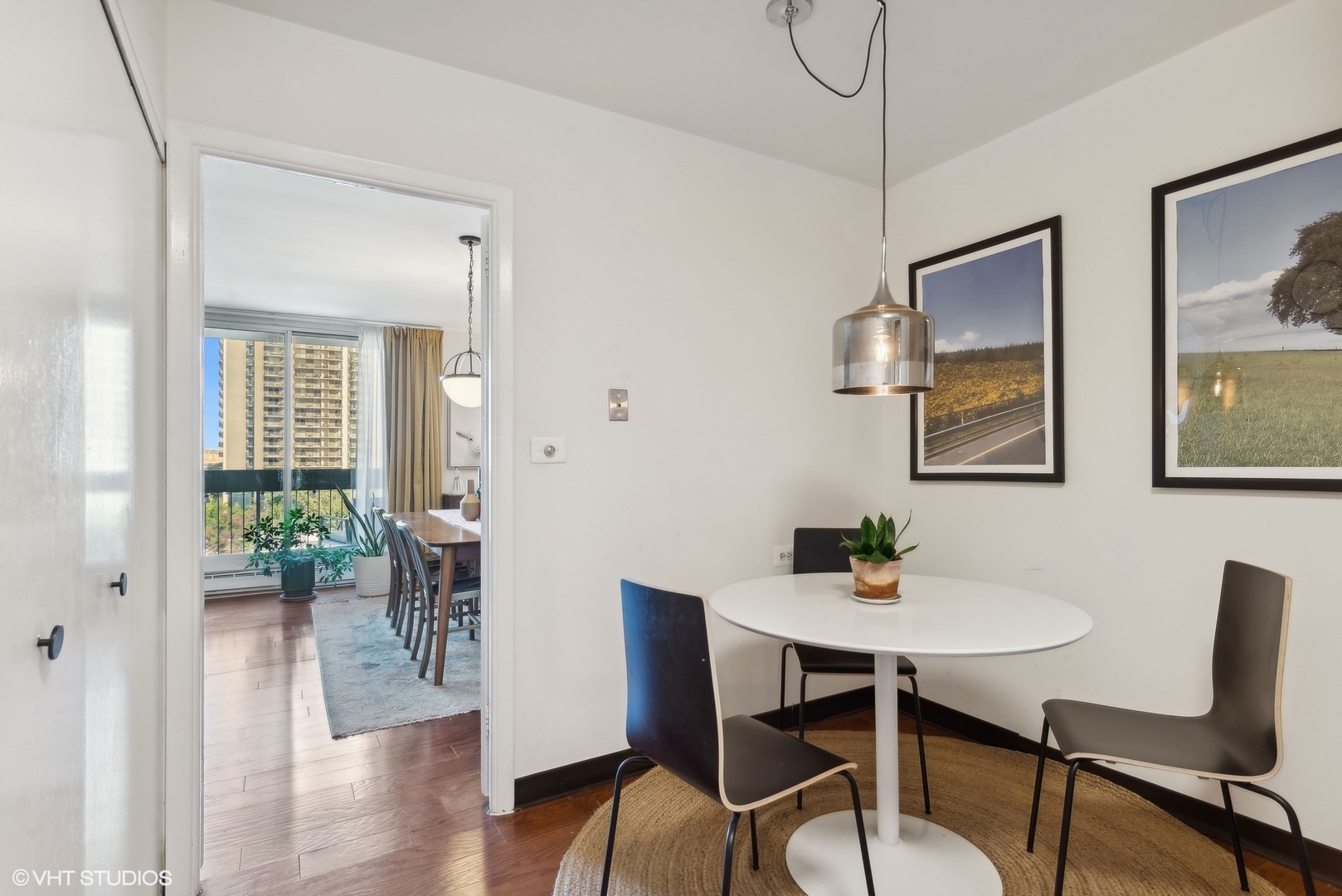5901 North Sheridan Road, Unit 8K Chicago, IL 60660 - Photo 9 of 23 Gallery Image 9