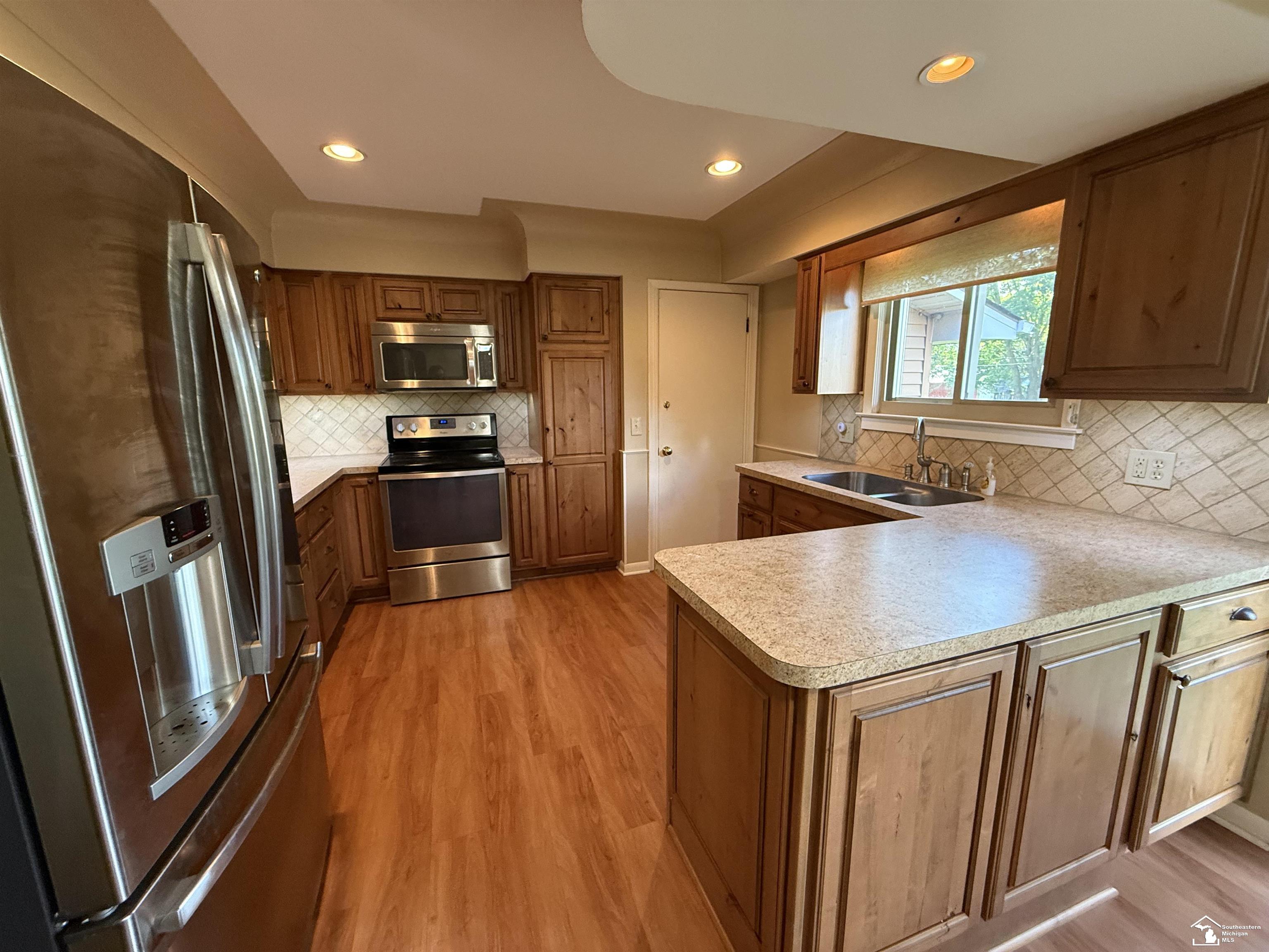 6859 Ann Arbor Road Dundee, MI 48131 - Photo 6 of 23