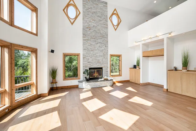 $575,000 | 6483 North 144th Avenue, Walkerville, MI 49459