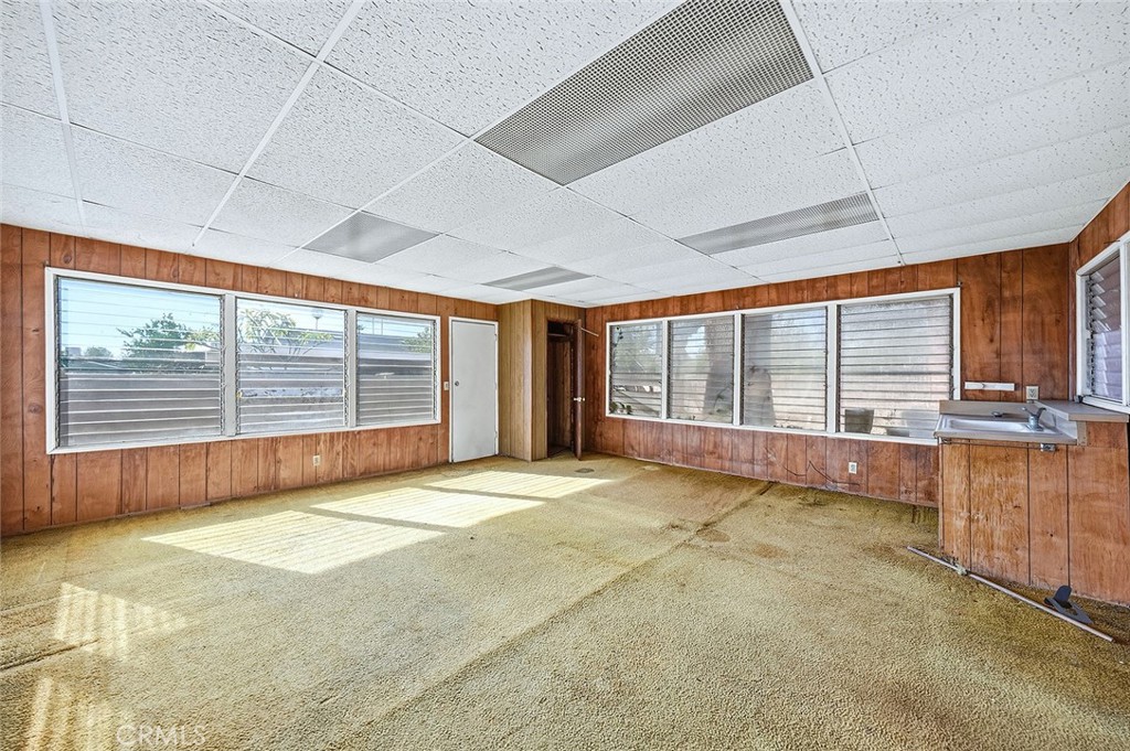 285 East Carter Street Rialto, CA 92376 - Photo 18 of 27