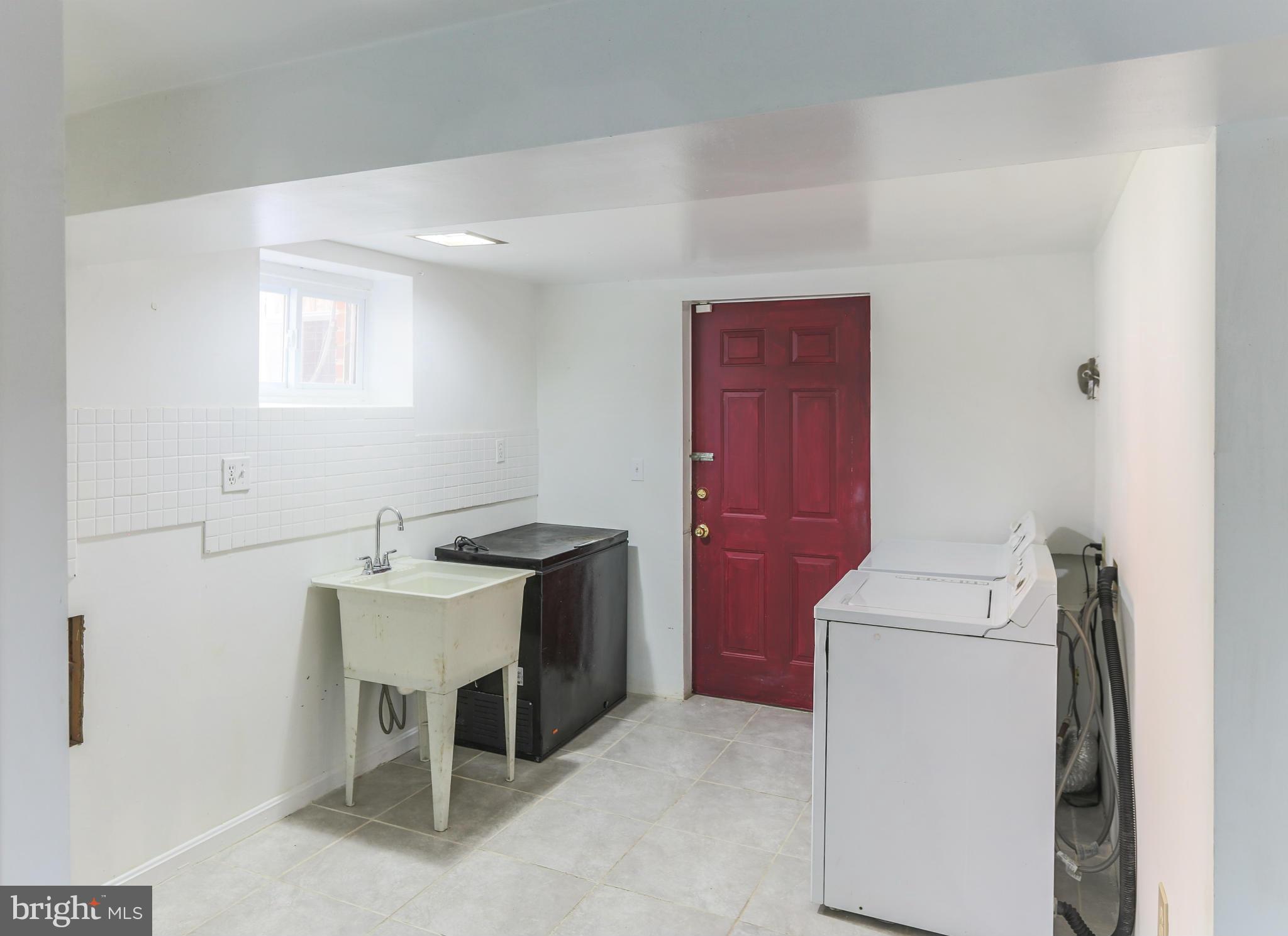 10805 Jewett Street Silver Spring, MD 20902 - Photo 18 of 21 Interior (General)