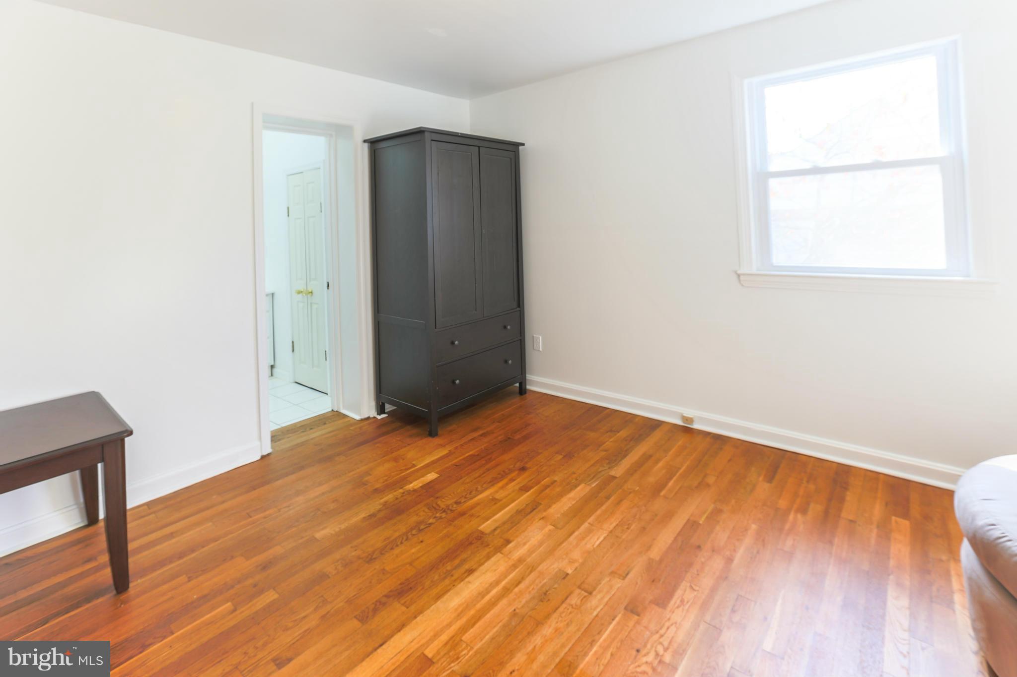 10805 Jewett Street Silver Spring, MD 20902 - Photo 7 of 21 Bedroom (Master)