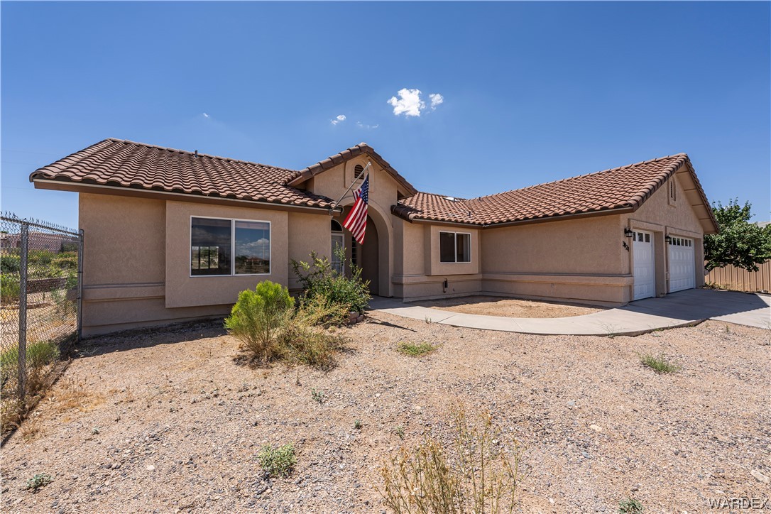 3824 Packsaddle Road Kingman, AZ 86401 - Photo 4 of 96 Gallery Image 4